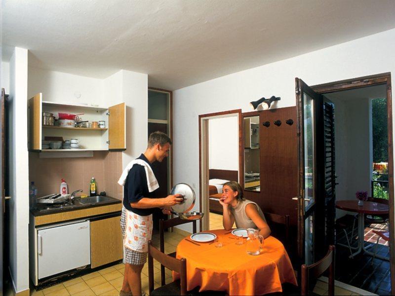 Aminess Vival Port9 Residence Korčula Dış mekan fotoğraf
